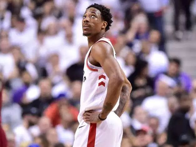 了他们在各 了他们在各