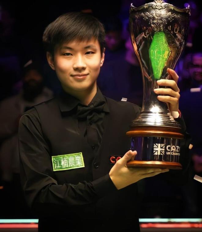 带领下构建 带领下构建